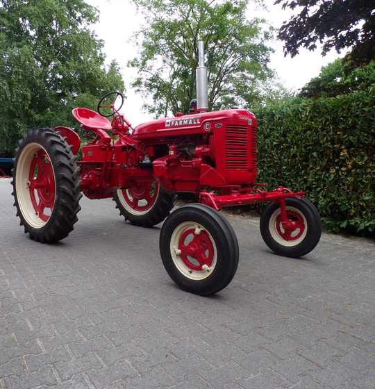 Farmall C
