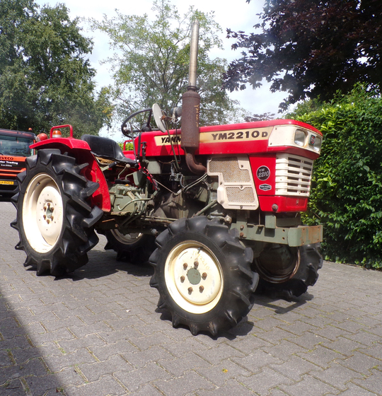 Yanmar YM2210D
