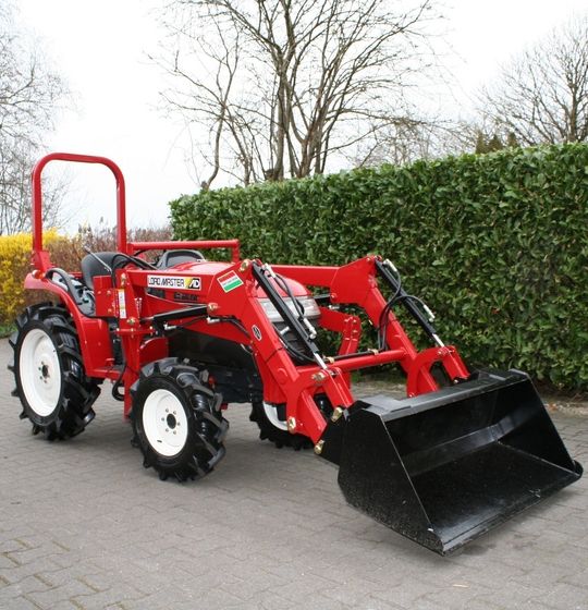 Yanmar AF-17 met voorlader af €95,-p/m
