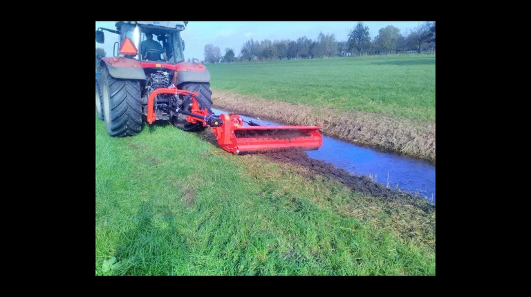 Boxer AGF 180-200-220-240 PRO Verstekklepelmaaier