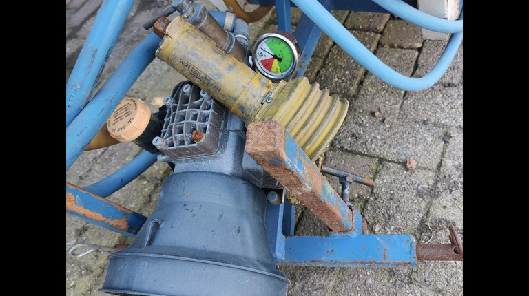 Veldspuit 200 liter