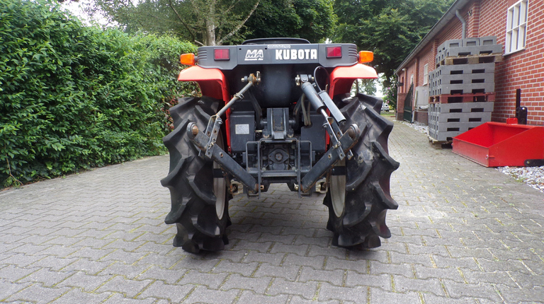 Kubota A-15