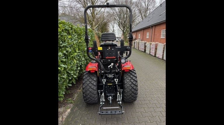 Captain D263 H met voorlader al af €220,00 per maand