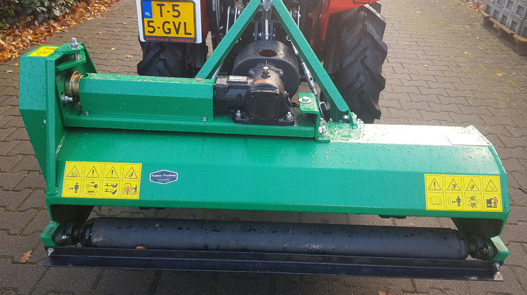 Fieldtrac 918 met klepelmaaier