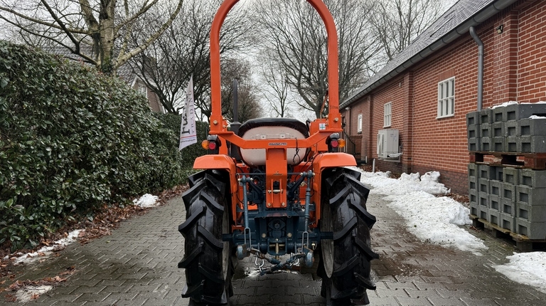 Kubota B1502DT met voorlader