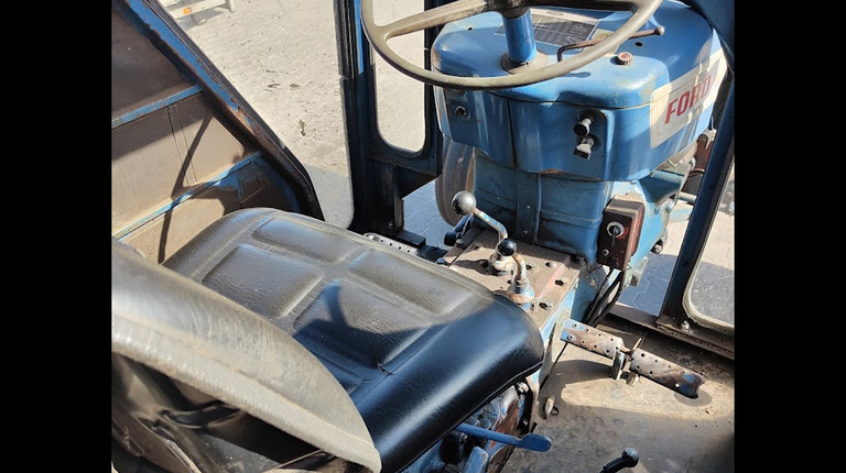 Ford 5000