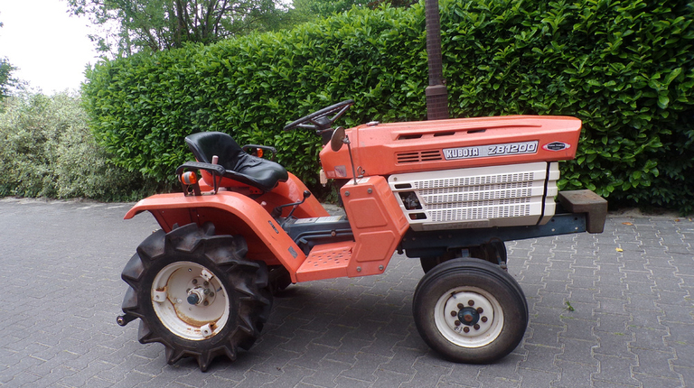 Kubota ZB1200