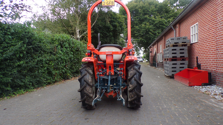 Kubota B1502DT met voorlader al vanaf €90,- per maand.