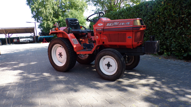 Kubota Bulltra ZB1-15