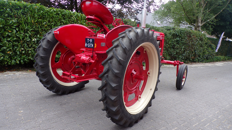 Farmall C