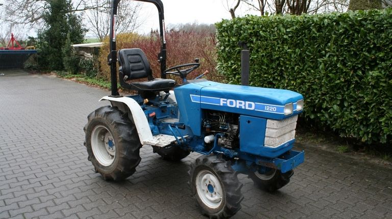 Ford 1220