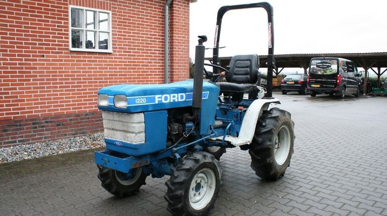 Ford 1220