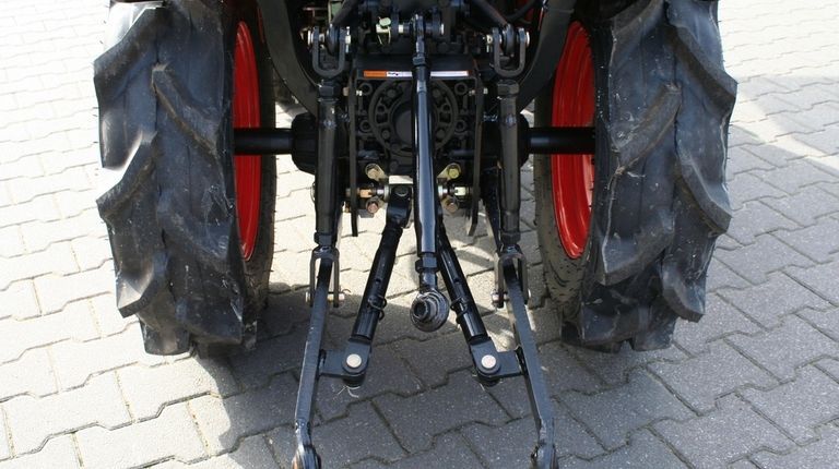 Hinomoto HM3020 met voorlader