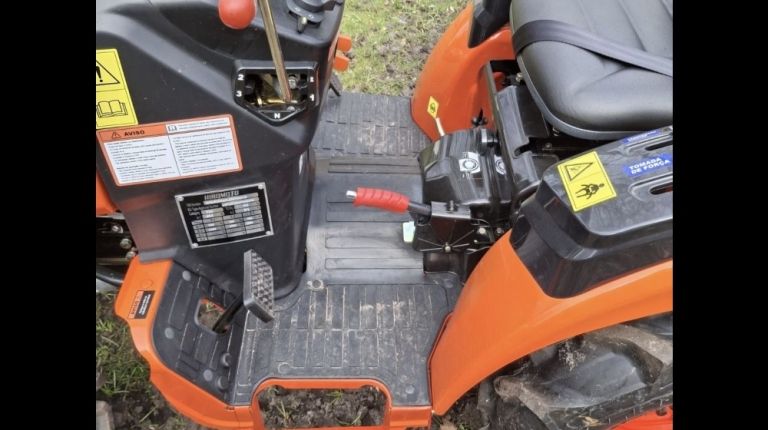 Hinomoto HM3020