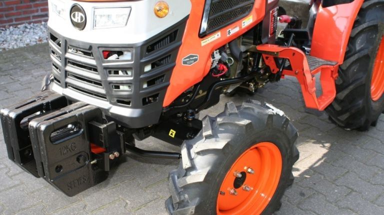 Hinomoto HM3025