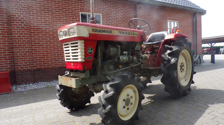 Yanmar YM2210D